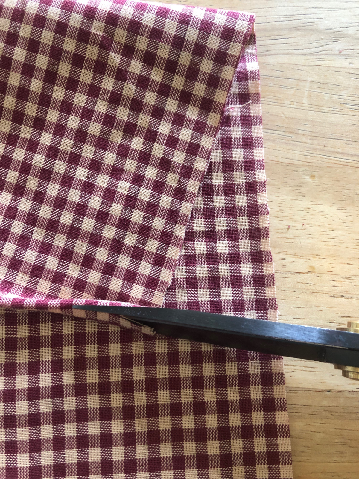 How to Make Cloth Napkins - The Virtuous Home